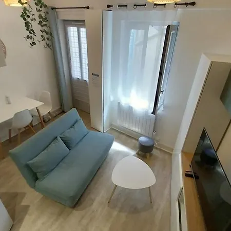 Cosy Quai De Saone, Centre アパート